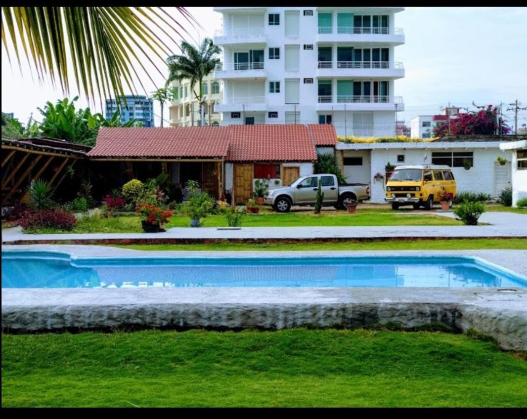 Hotel Caramba Hospedaje Tonsupa Exteriér fotografie