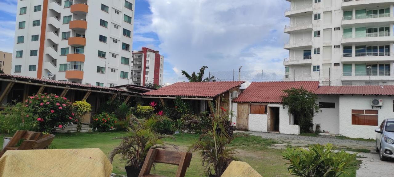 Hotel Caramba Hospedaje Tonsupa Exteriér fotografie