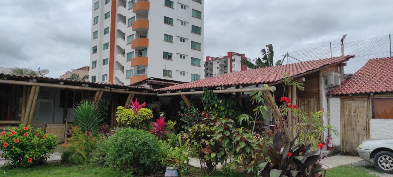 Hotel Caramba Hospedaje Tonsupa Exteriér fotografie