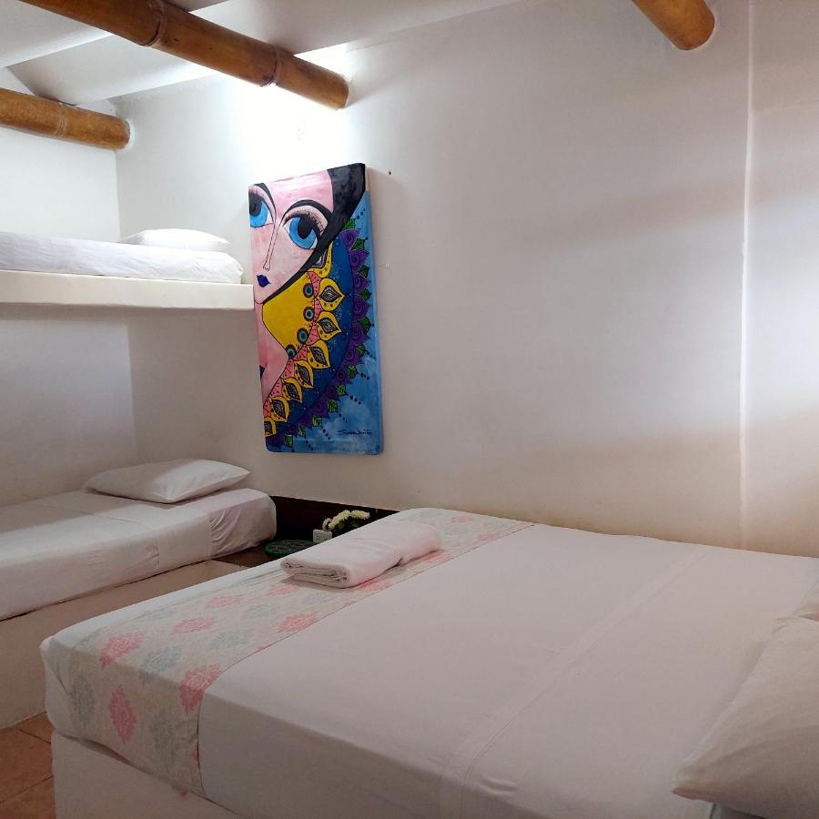 Hotel Caramba Hospedaje Tonsupa Exteriér fotografie