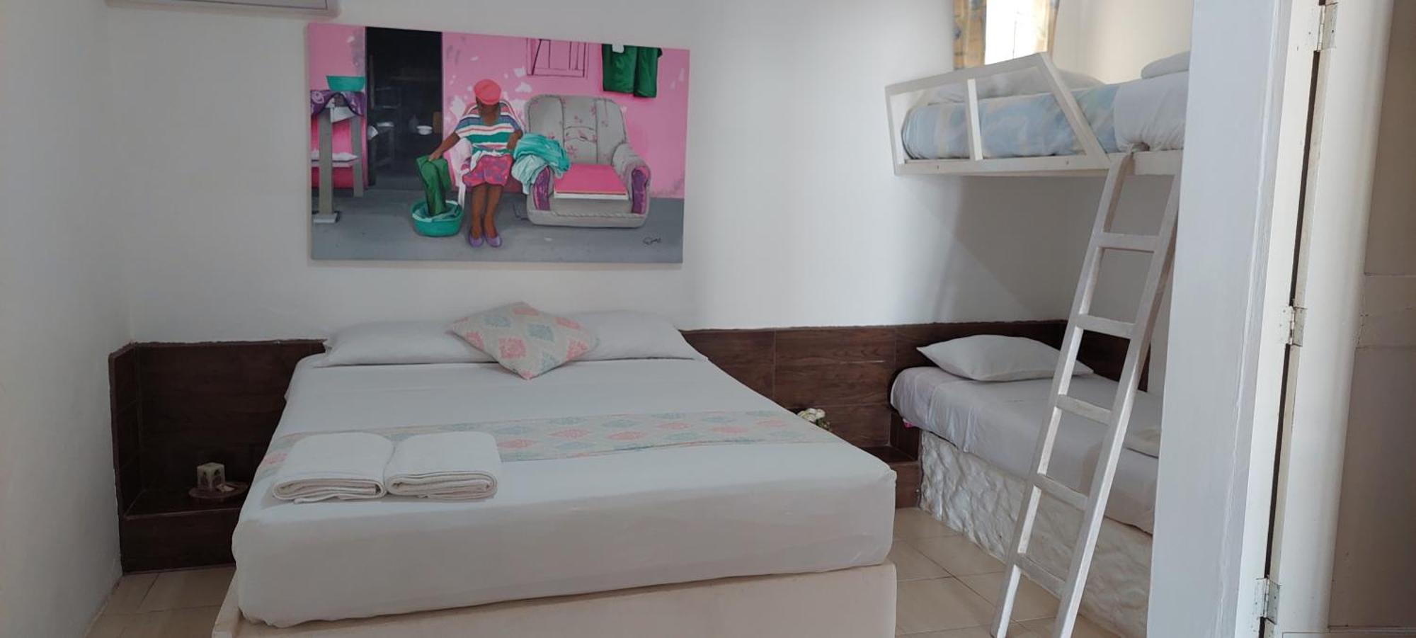 Hotel Caramba Hospedaje Tonsupa Pokoj fotografie